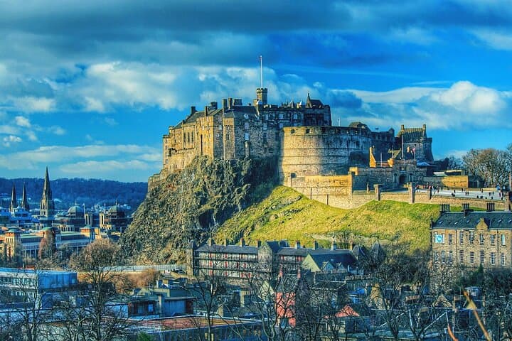 Private Edinburgh City Tour — Royal Mile, Castle & Arthur's Seat