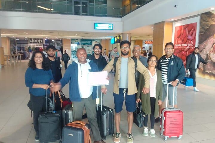 Cape Friendly Rides — Private Airport Transfers & Custom Cape Town Tours photo 4
