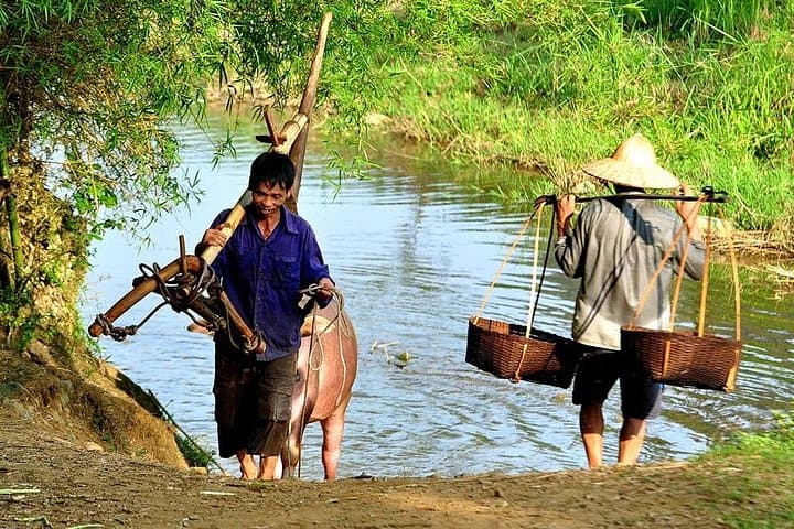 Pu Luong Offbeat Trek: 2-Day Trekking Through Rice Terraces & Bamboo Rafting photo 3