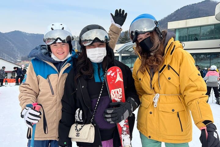 Jisan Forest Ski Resort Day Trip from Seoul: Shuttle, Rentals & Beginner Lessons