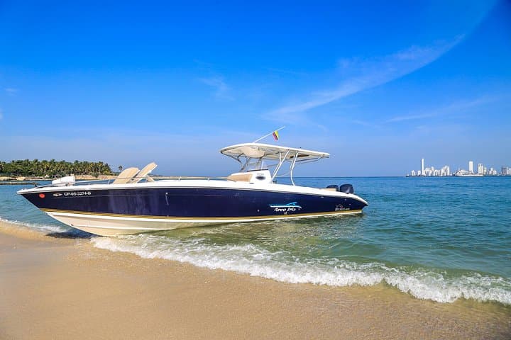 Cartagena to Rosario Islands and Cholon Boat Day Cruise — Speedboat Excursion to Isla Cholon