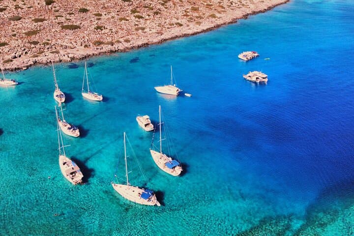 Full-Day Private Luxury Sailing Escape to Dia Island from Heraklion photo 2