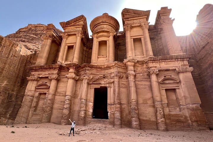 3-Day Petra and Wadi Rum Private Tour from Jerusalem: Petra, Desert Camps, and Sunset in Wadi Rum