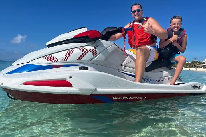 Grand Cayman Jet Ski Rental: Premium Half-Day Wave Runner Adventure photo 3