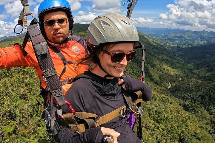 Guatapé Day Trip from Medellín: El Peñol Climb, Speedboat & Paragliding photo 2