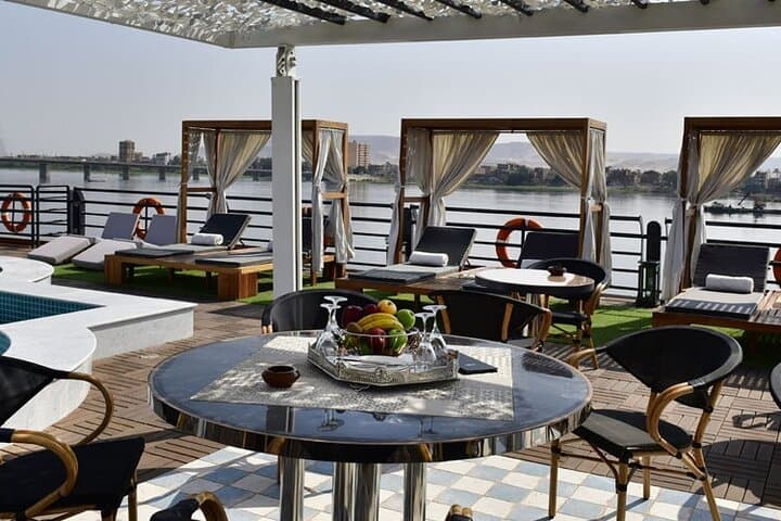 Sail the Nile: 7-Night Luxor-to-Aswan Cruise Visiting Karnak, Valley of the Kings & Philae photo 4