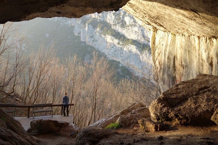 Pellumbas Cave and Erzeni Canyon: Private Day Tour from Kruja