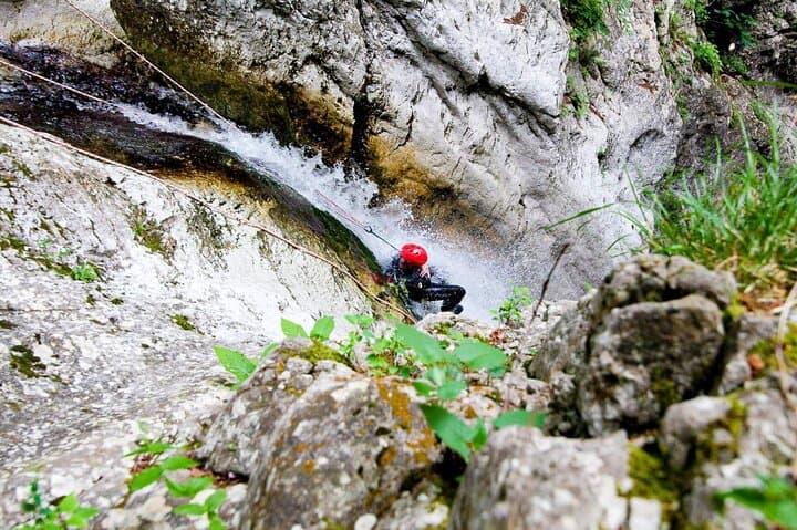 Family Beginner Canyoning in Sušec, Bovec — Half-Day Guided Canyoning Adventure photo 4
