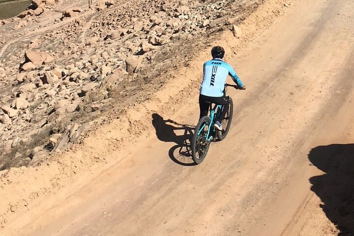 Congata Rover: Half-Day Downhill Bike Ride from Arequipa photo 6