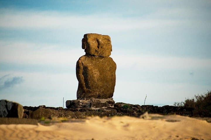 Easter Island 6-Day Private Archaeology & Hiking Hiking Adventure — Rapa Nui Expedition photo 6