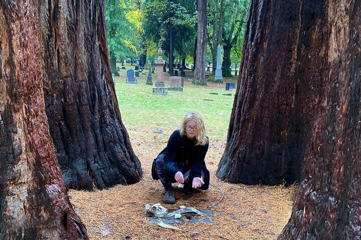 Macabre Ghost History of Portland: Lone Fir Cemetery Walking Tour