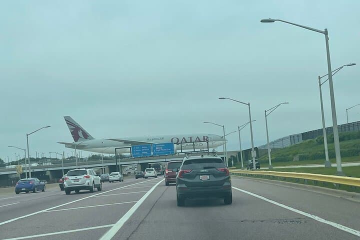 O'Hare Airport Taxi to Downtown Chicago — Private ORD Transfer photo 2