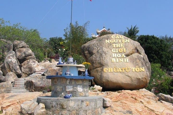 Nha Trang Spiritual Private Day Tour: Temples, Coastal Shrines & Local Rituals photo 4