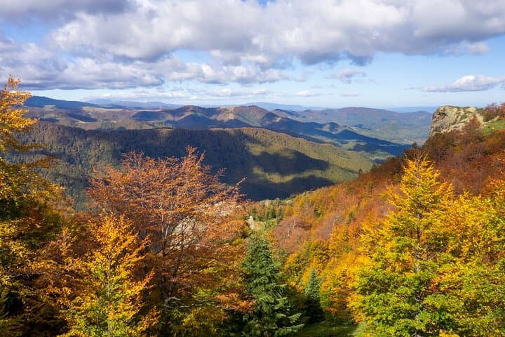 Multi-Day Hike in Central Balkan National Park: Huts, Crests & the E3 Trail photo 3
