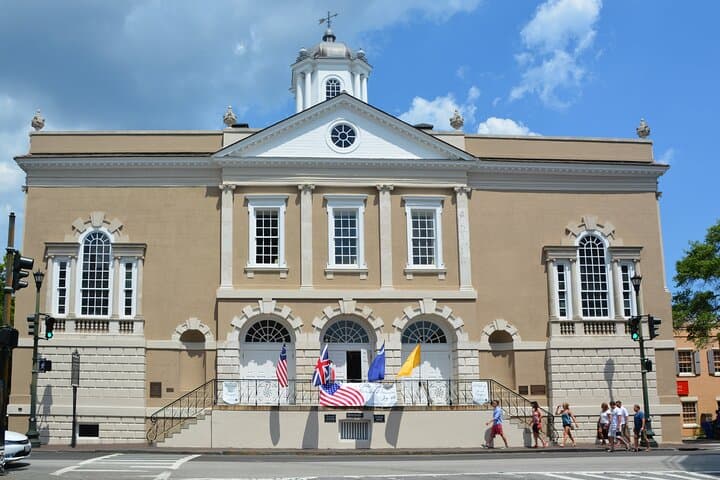 Romantic Private Walking Tour of Charleston's Waterfront & Historic Alleys photo 3
