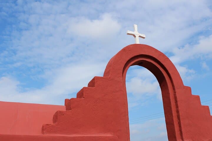 Mykonos Half-Day Private Tour: Town Wonders & Agrari Beach Break photo 5