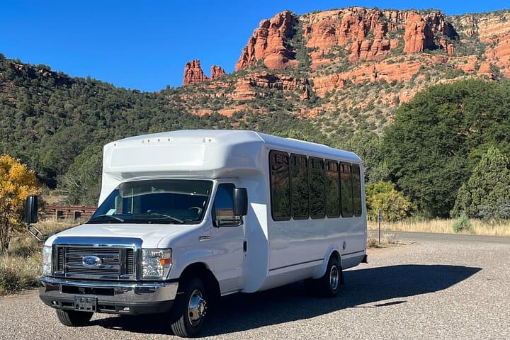 Sedona Hi-Points Luxury Van Tour — Best Photo Stops, History & Practical Tips photo 3