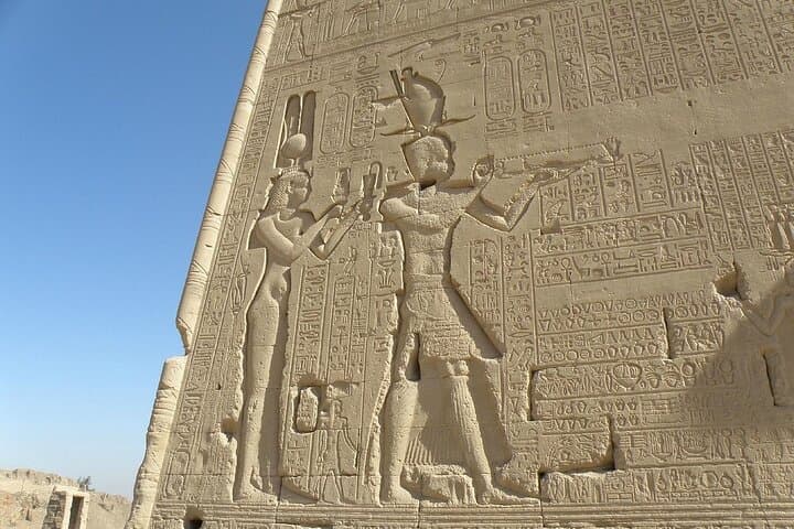 Private Day Tour to Abydos & Dendera from Luxor — Full-Day VIP Temple Experience photo 4