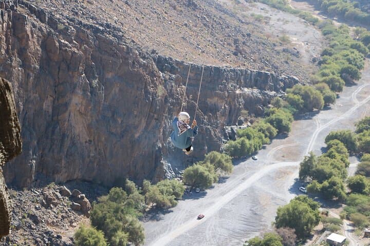 Tanuf Arch Half-Day: 33m Swing & Abseil Near Nizwa