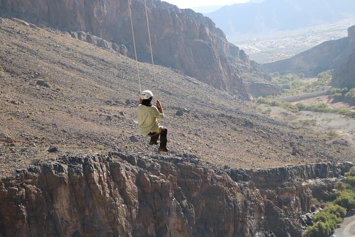 Tanuf Arch Half-Day: 33m Swing & Abseil Near Nizwa photo 3