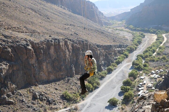 Tanuf Arch Half-Day: 33m Swing & Abseil Near Nizwa photo 4