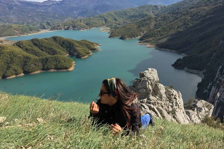Lake Bovilla Hiking Tour from Kruja: Private Transfer & Gamti Mountain Views