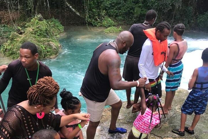 Blue Hole & Bamboo Rafting in Ocho Rios: Jump, Swim and Float Through Jamaica's Rivers photo 5
