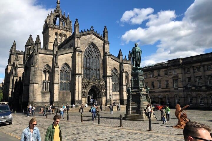 Private Full-Day Edinburgh and Rosslyn Chapel Tour in a Premium Minivan photo 6