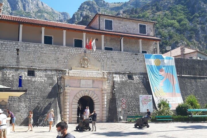 Laizy Wednesdays: Full-Day Montenegro Tour from Dubrovnik to Kotor photo 4