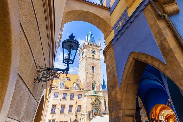 Prague Old Town Road: 3-Hour Walking Tour with Local Food & Beer photo 4