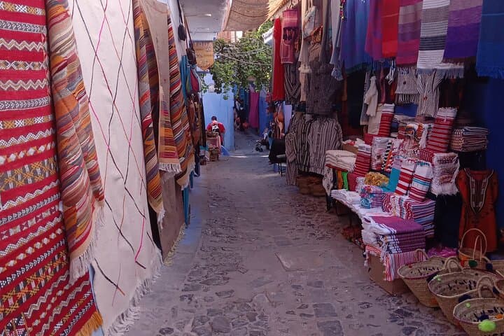 Chefchaouen and Akchour Waterfalls Day Trip: Blue Streets and Mountain Cascades photo 3