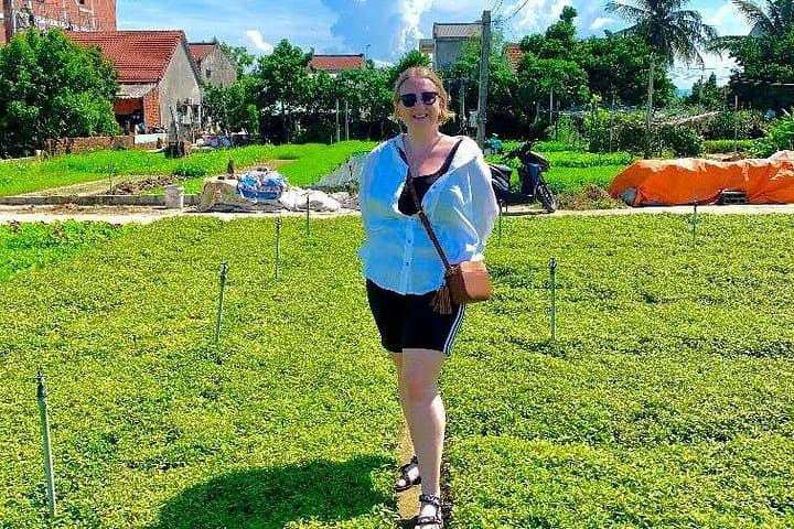 Hoi An Countryside Bike Tour to Tra Que Village: Farm Life & Rice-Field Cycling photo 3