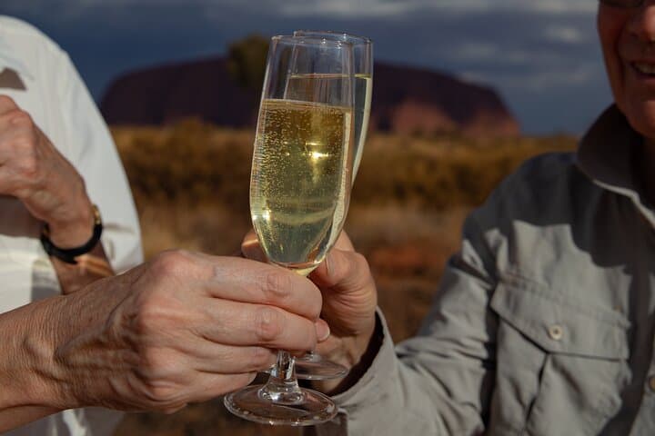 4-Day Outback Escape from Ayers Rock: Uluru, Kata Tjuta & Kings Canyon photo 2