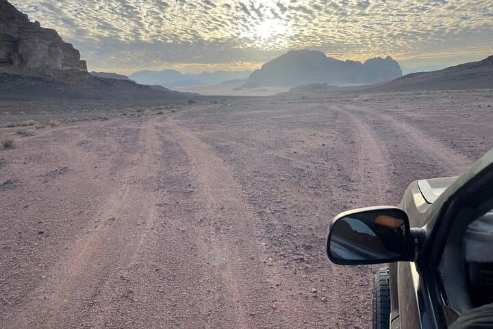 Private 2-Day Jeep Tour & Bedouin Camp Overnight in Wadi Rum