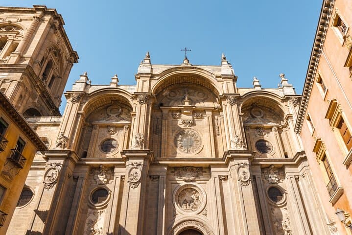 Granada Scavenger Hunt: Self-Guided City Walking Tour & Puzzle Game photo 5
