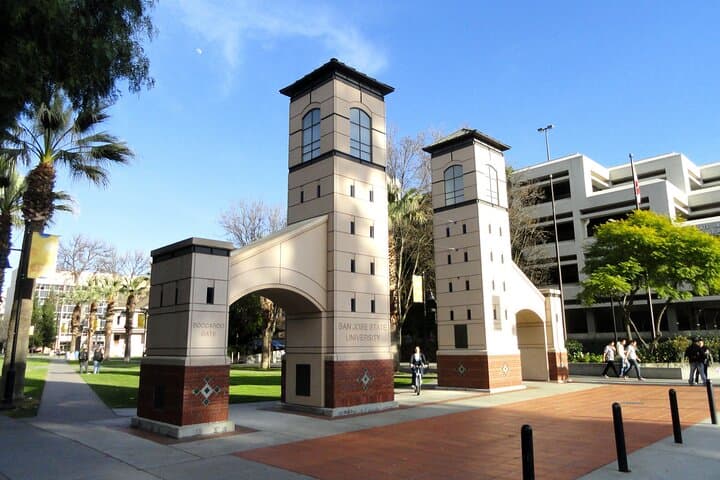 San Jose Couples' Walking Tour: Historic Gems & Urban Highlights photo 4