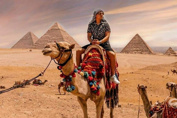 Camel or Horse Ride at Giza Pyramids: Private Half-Day Tour Guide