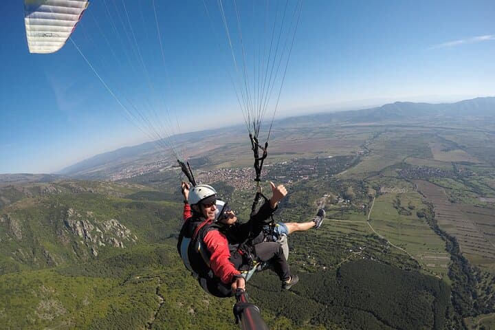 Tandem Paragliding Over the Thracian Valley with Koprivshtica Visit