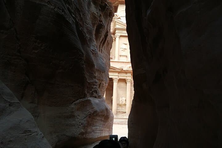 Explore Petra’s Back Entrance: Private Guided Tour to the Monastery & Treasury