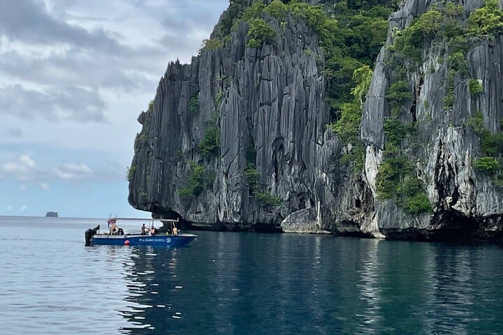 Private El Nido Tour A: Island Hopping in Bacuit Bay photo 5