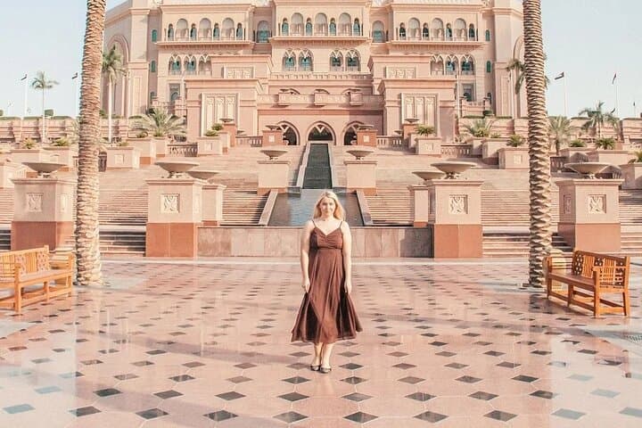 Abu Dhabi Full-Day Private SUV City Tour: Mosque, Palaces & Corniche Highlights photo 3