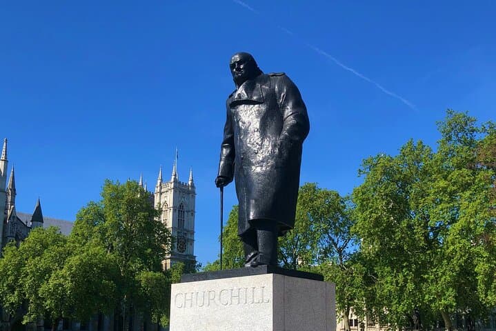 Westminster in WW2: Churchill War Rooms Small-Group Walking Tour