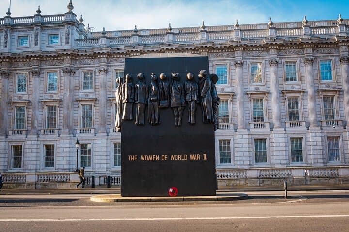 Westminster in WW2: Churchill War Rooms Small-Group Walking Tour photo 4