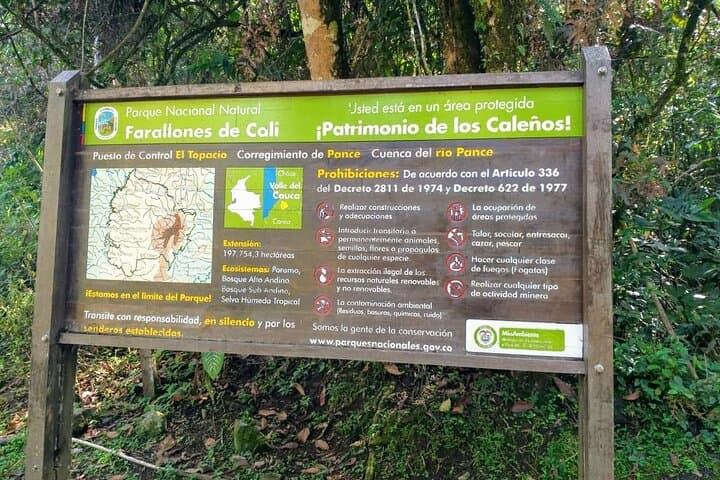 Pico de Loro Hike: 12‑Hour Private Trek in the Farallones de Cali photo 3