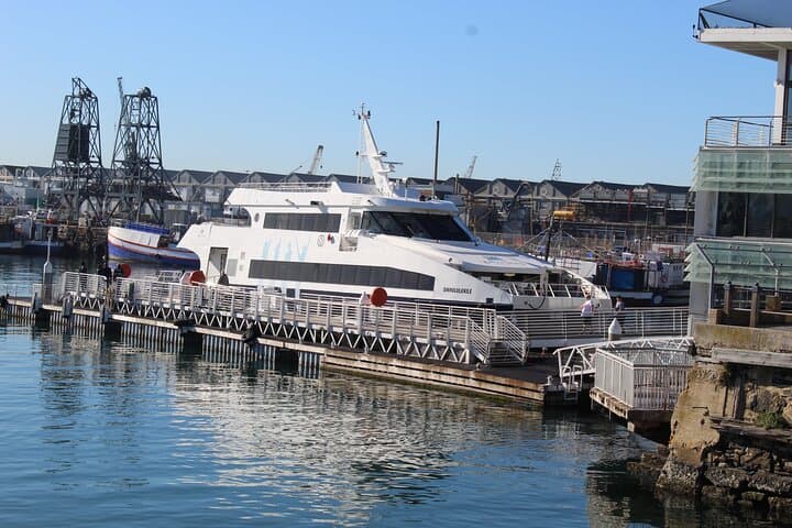 Robben Island & Diamond Museum: Cape Town Ferry to Mandela's Cell and the Diamond Story photo 4