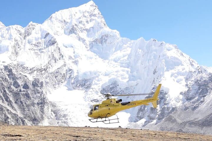Helicopter Flight from Kathmandu to Lukla — Scenic Rapid Transfer to the Everest Gateway photo 2