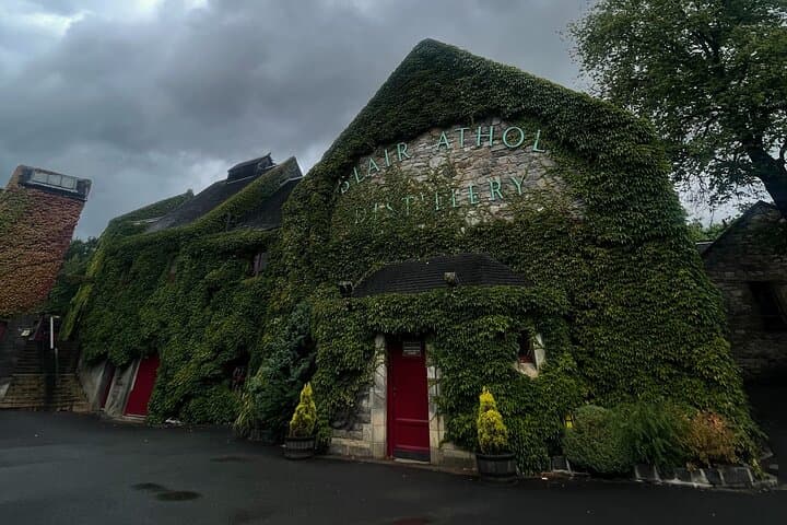 Perthshire Highlands Private Land Rover Tour: Dunkeld to Pitlochry photo 2