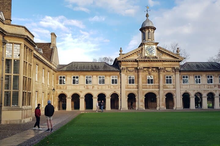 Tangential Cambridge Private Walking Tour — Historic Colleges, River Cam & City Stories photo 4