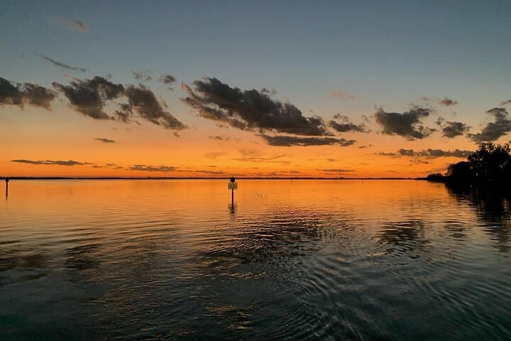 Banana River Cocoa Beach Sunset Cruise: Dolphin & Manatee Evening Tour photo 3