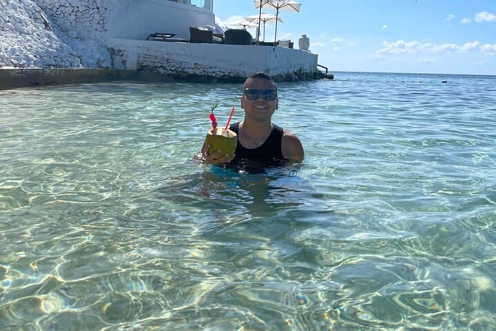 Private Boat Tour to the Rosario Islands from Cartagena — Snorkel Coral Reefs & Isla Cholon photo 2